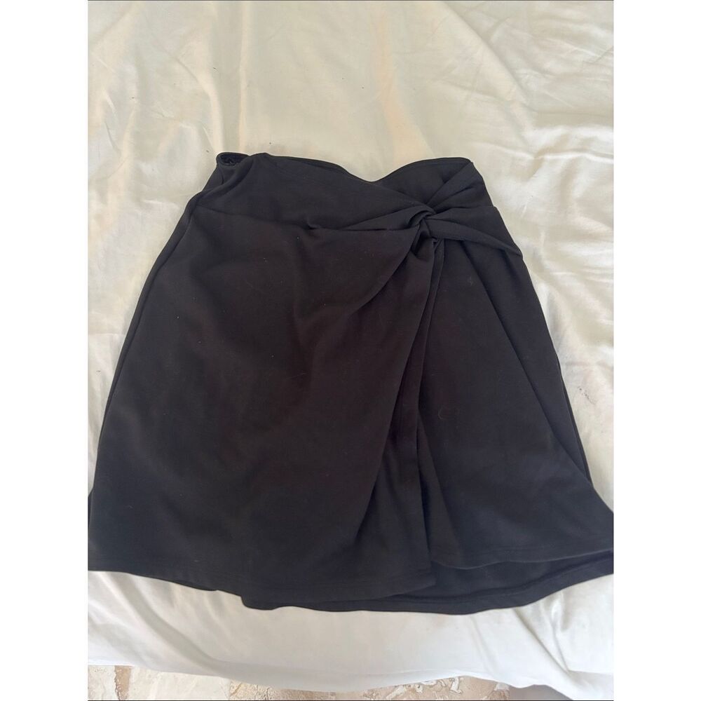 Black Gilly Hicks sz XS Wrap-Front Women's Skirt
